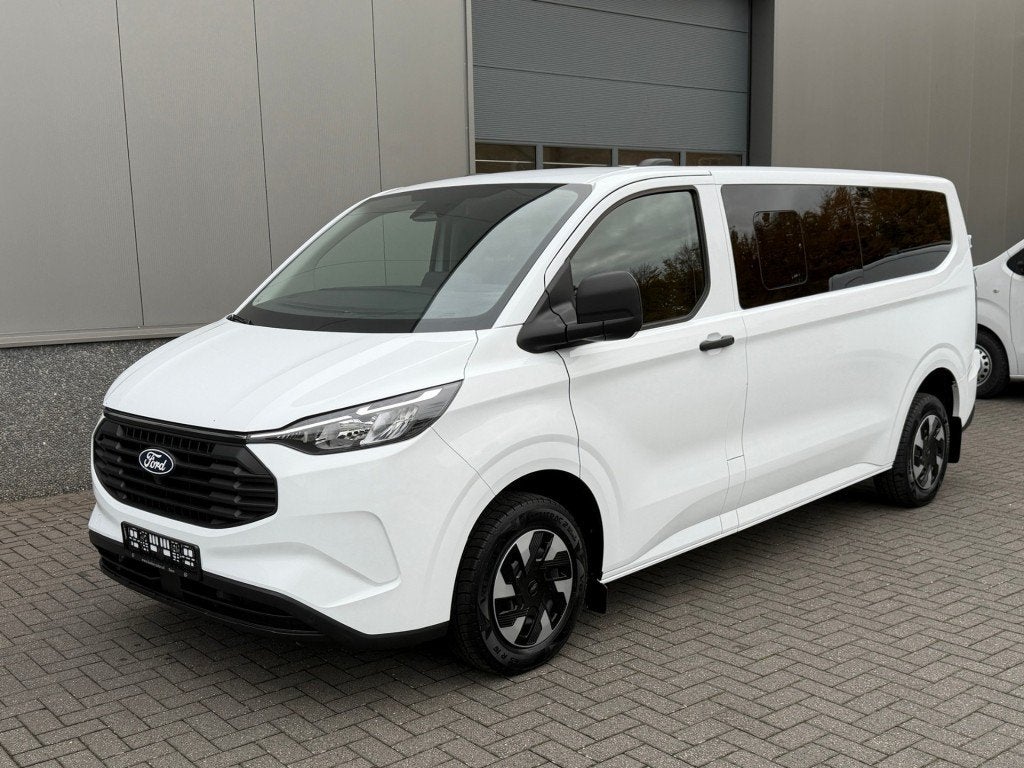 Ford TRANSIT KOMBI Custom 9 pers.  Plug-in Hybride  340 L1H1, Auto's, Automaat, Huisgarantie, Met garantie (alle), Wit