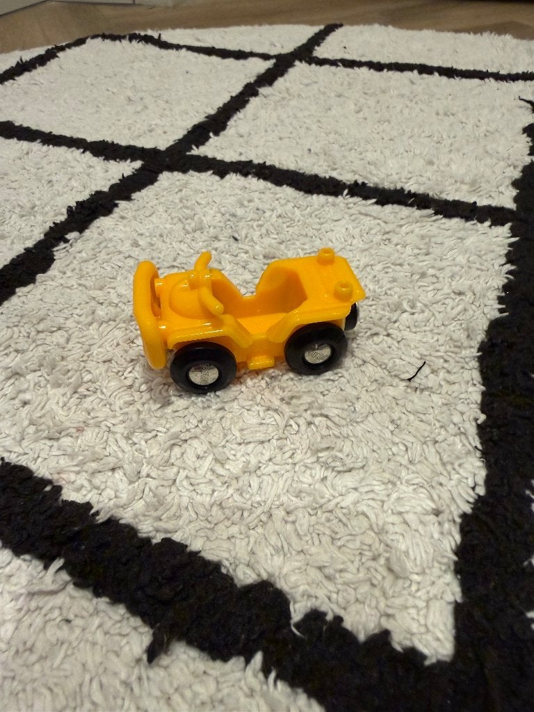 Heel goed Brio houten trein geel jeep terreinwagen 33798 set, Ophalen of Verzenden, Zo goed als nieuw