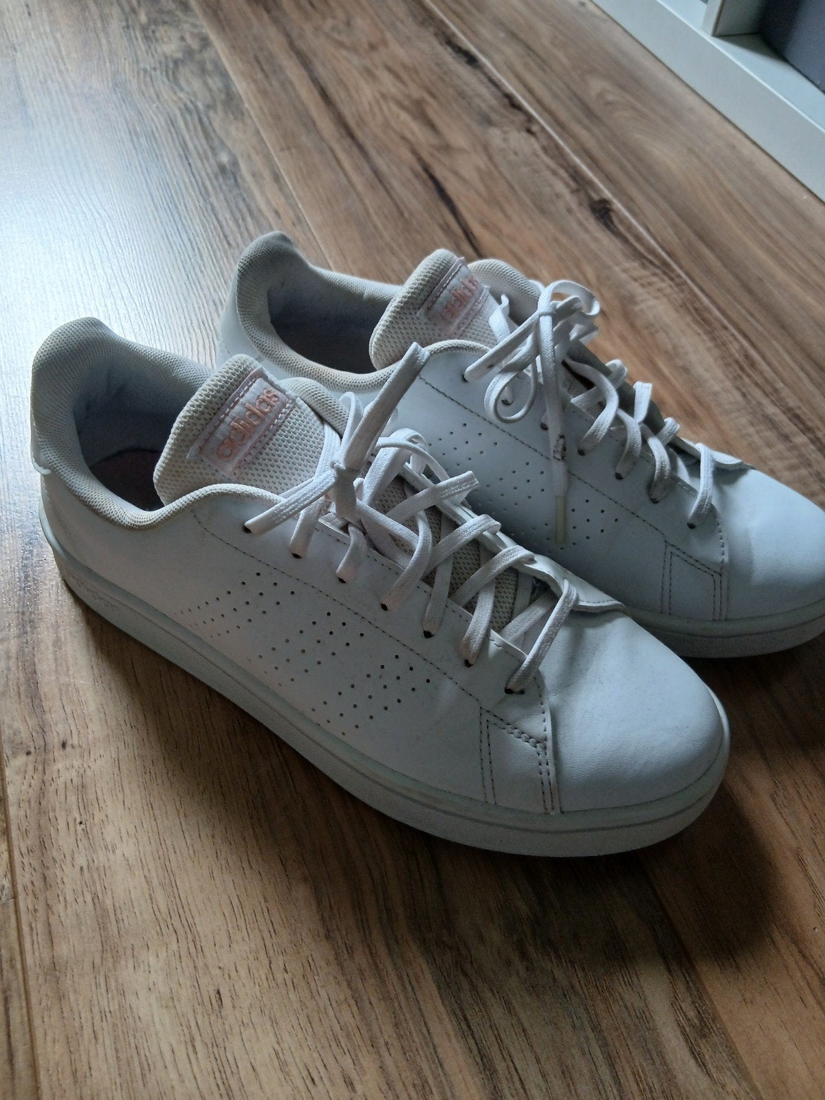 Adidas dames sneakers maat 40 - Wit, Wit, Sneakers of Gympen, Gedragen, Verzenden