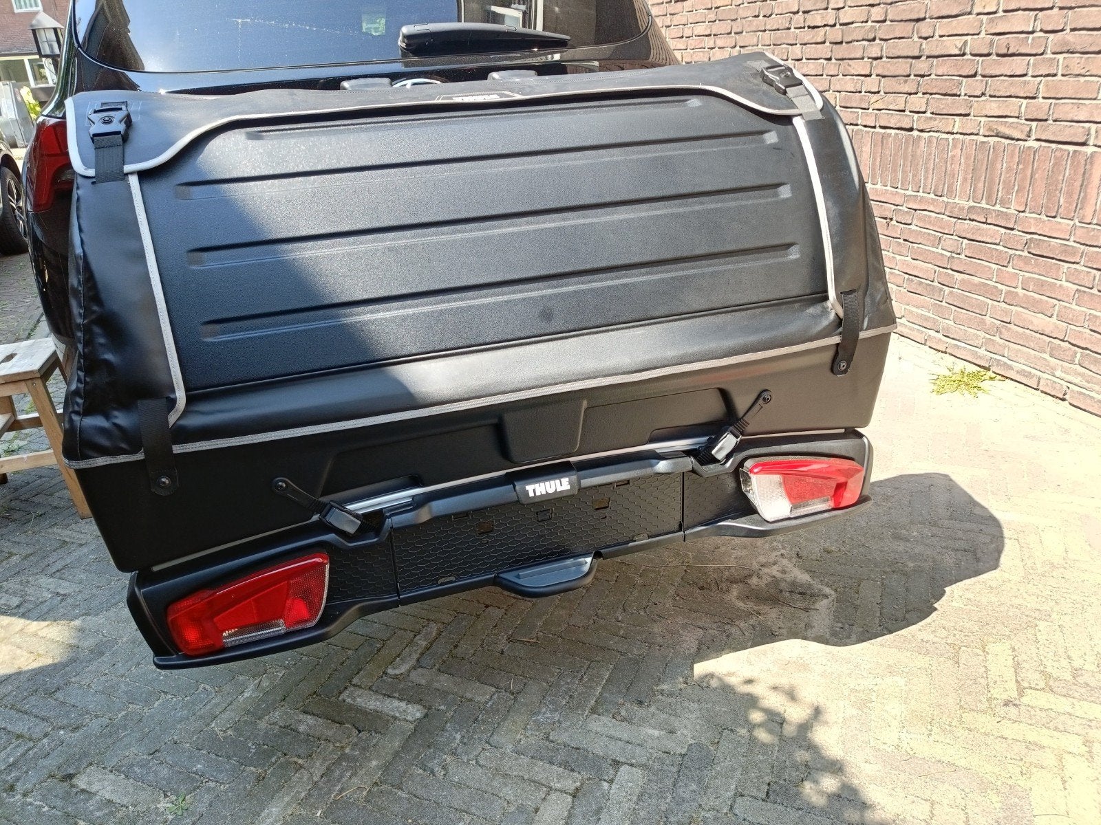Thule trekhaakkoffer te huur, Ophalen, Nieuw