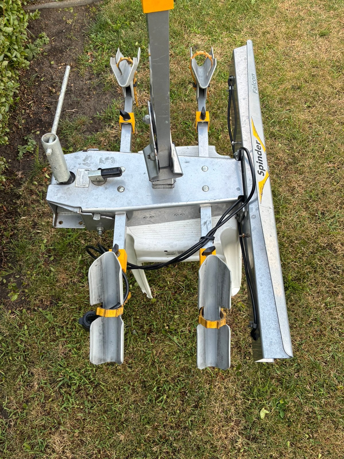 Spinder Falcon fietsdrager voor 2 fietsen., Ophalen, 2 fietsen, Gebruikt, Trekhaakdrager