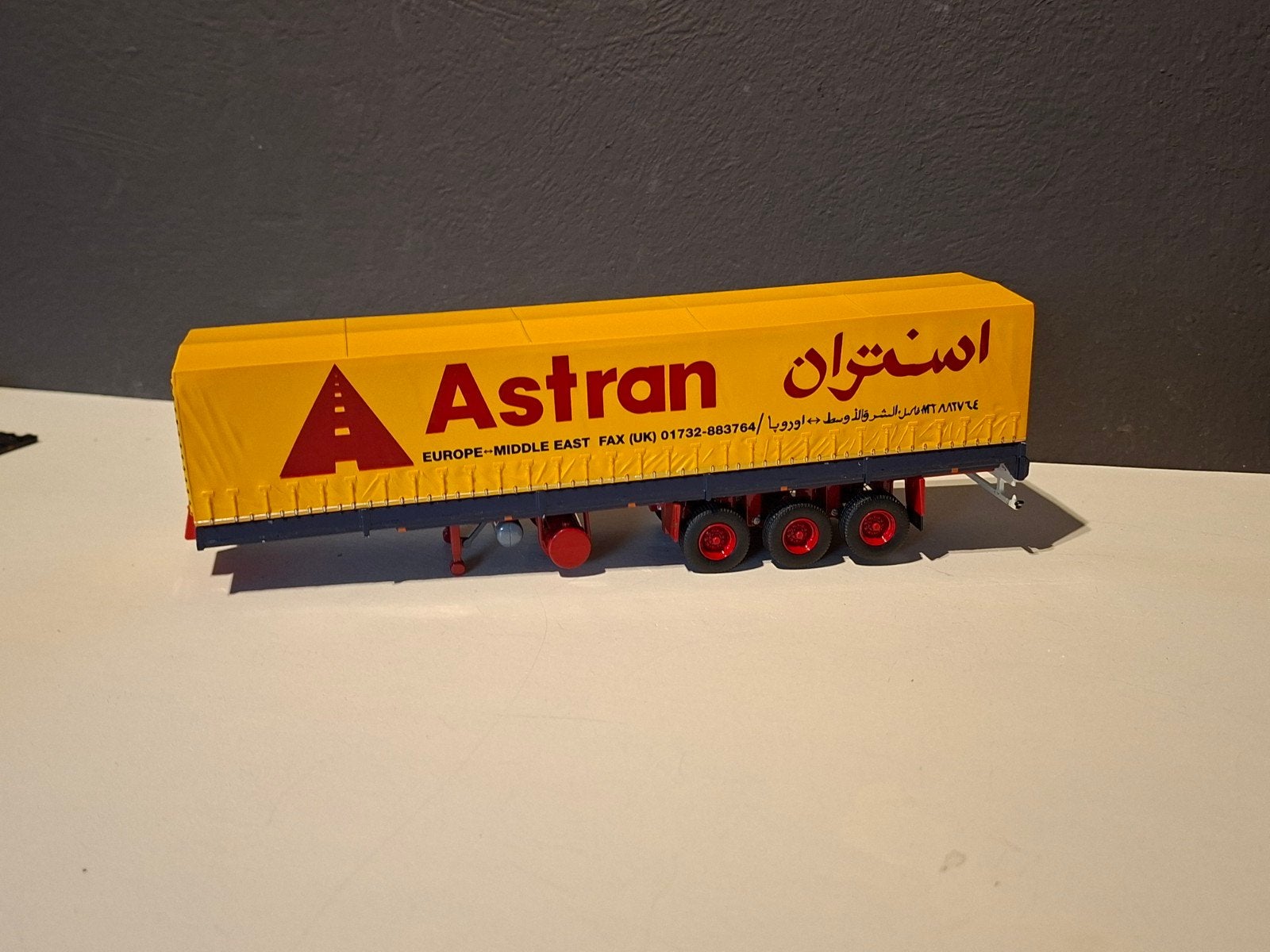 Tekno Astran classic, Hobby en Vrije tijd, Ophalen of Verzenden, Zo goed als nieuw, Bus of Vrachtwagen, Tekno