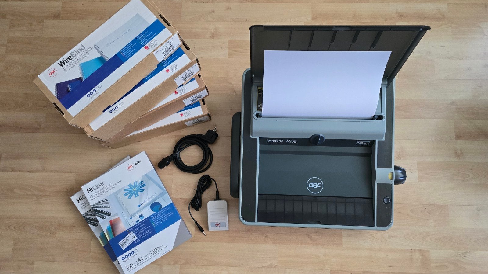 GBC Wirebind W25e electrische bindmachine, Diversen, Ophalen of Verzenden