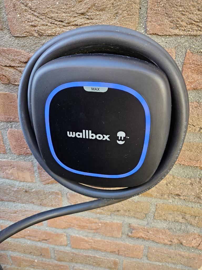 Wallbox Pulsar Max 22kW met 5m vaste kabel, Ophalen, Zo goed als nieuw, Laadpaal