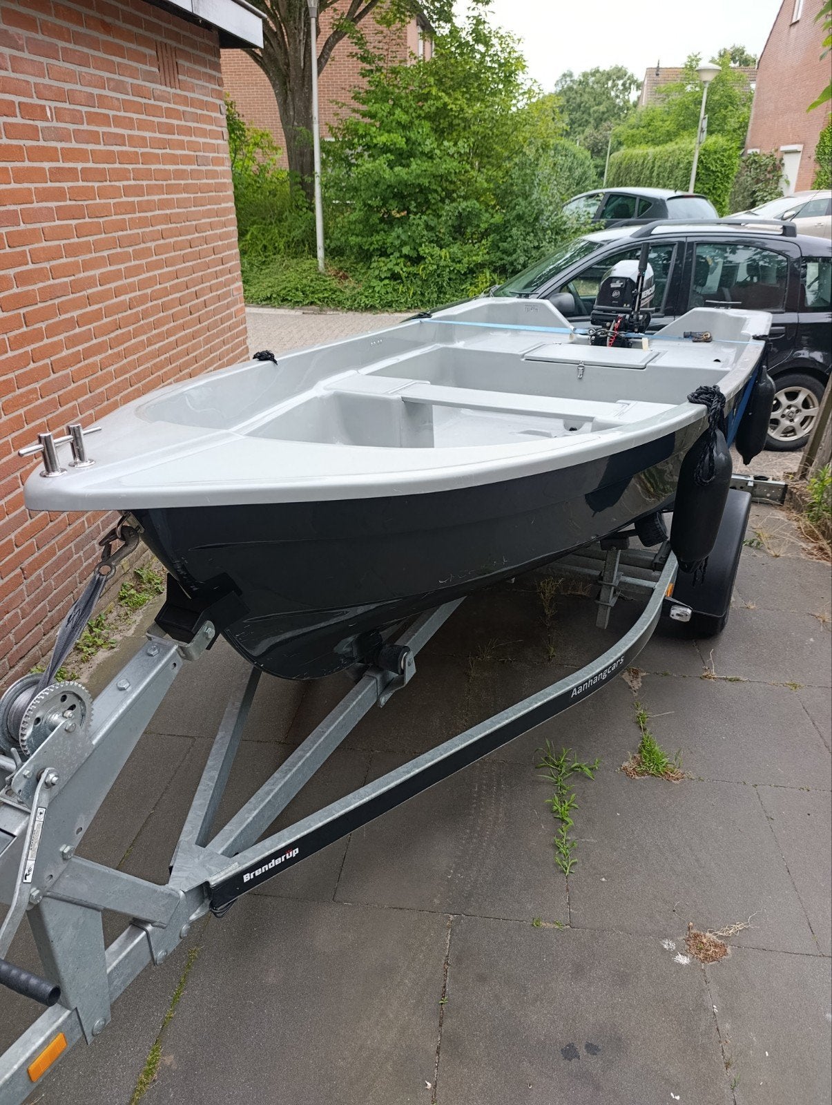 Nieuwe polyester visboot met Mercury buitenboordmotor, Ophalen, Buitenboordmotor, Trailer, Polyester