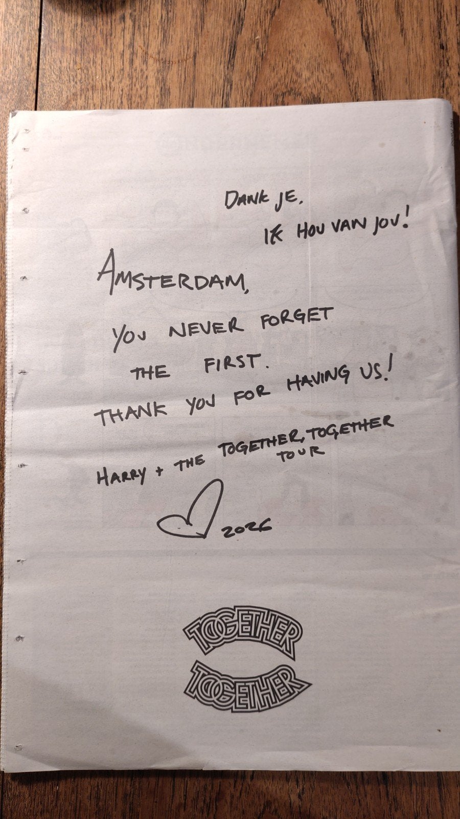 Het Parool met handgeschreven boodschap Harry Styles, Ophalen of Verzenden, Gelezen, Krant