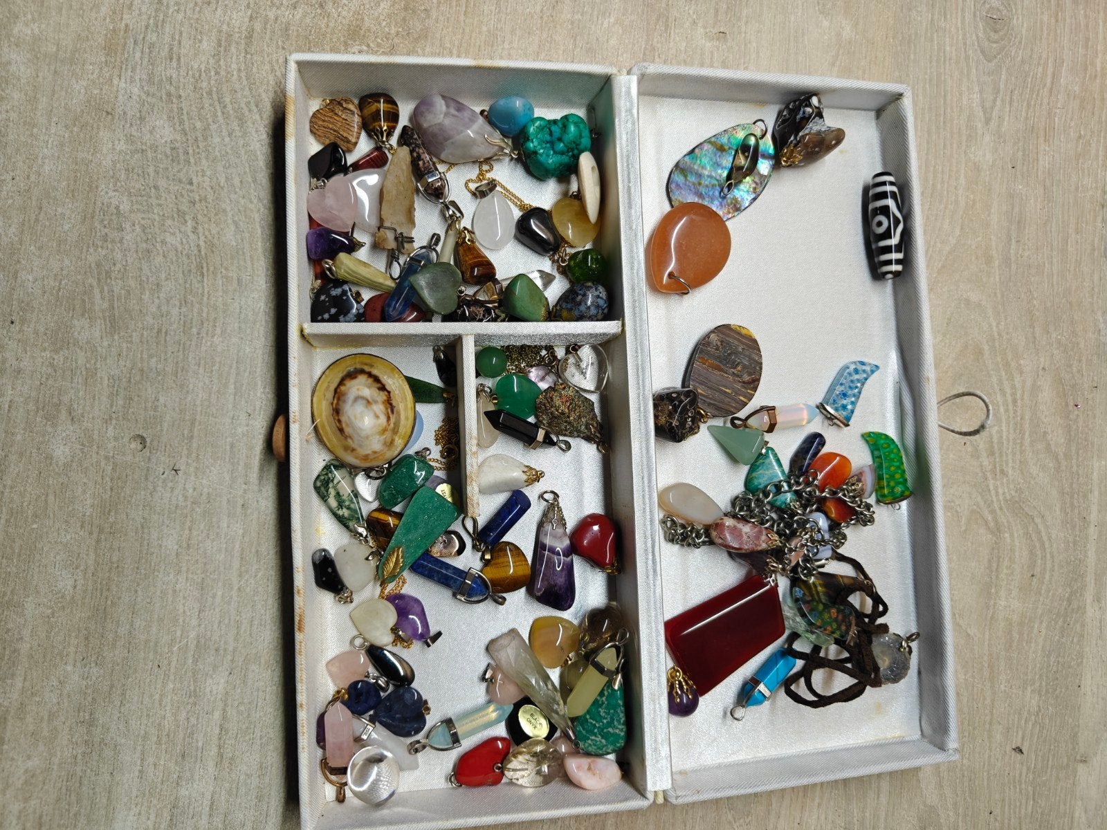 lot edelsteen hangers, Sieraden, Tassen en Uiterlijk, Ophalen of Verzenden, Overige materialen, Hanger