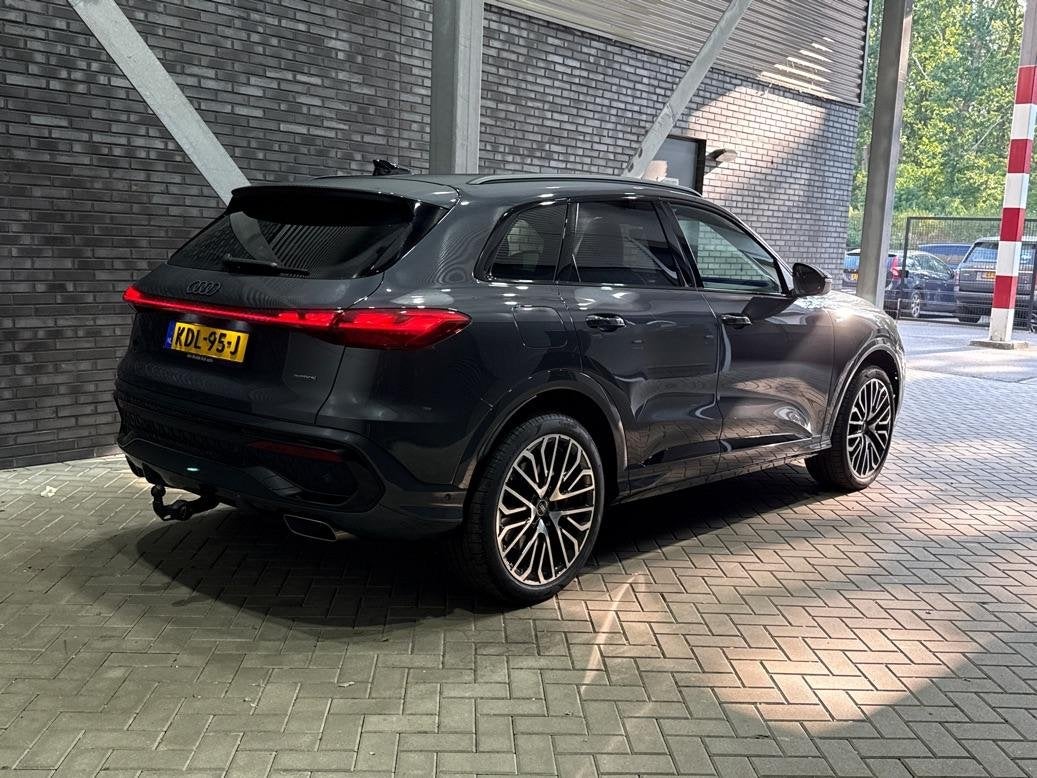 Audi Q5 2.0 TFSI e-hybrid quattro S edition Competition | 21, Auto's, Audi, Automaat, Gebruikt, 4 cilinders, 150 min