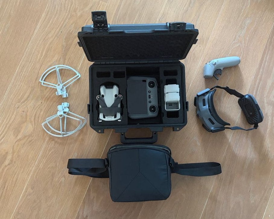 DJI Mini 4 Pro Fly More + RC 2 + Goggles Integra +contorller, Audio, Tv en Foto, Ophalen of Verzenden, Zo goed als nieuw