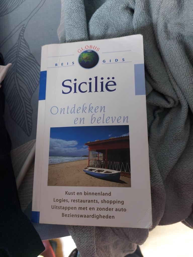 Sicilie, Boeken, Reisgidsen, Overige merken, Europa, Ophalen of Verzenden, Zo goed als nieuw