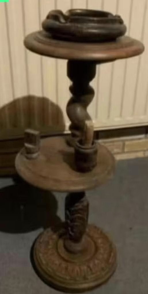 Houten sigarentafeltje, bijzettafeltje voor rookgerei sigaar, Ophalen of Verzenden, Zo goed als nieuw