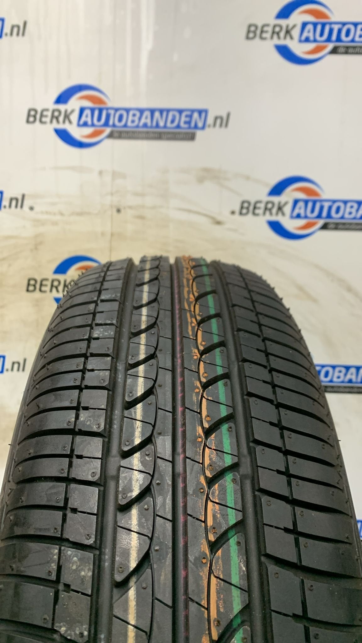 2x Bridgestone Ecopia (DEMO) 175/60 R16 82H 175/60/16 175601, Gebruikt, -, Ophalen of Verzenden, Band(en)