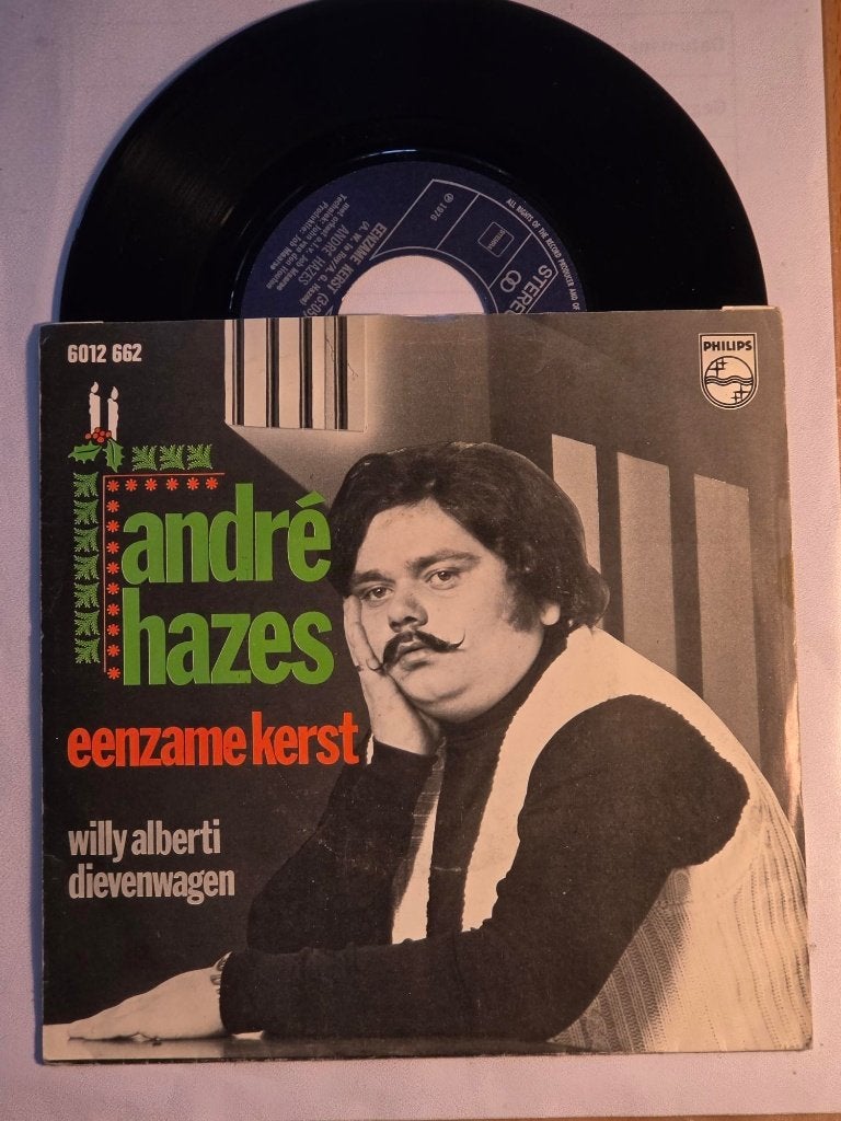 single Andre Hazes EENZAME KERST super single uit 1976, 7 inch, Ophalen of Verzenden, Zo goed als nieuw, Nederlandstalig