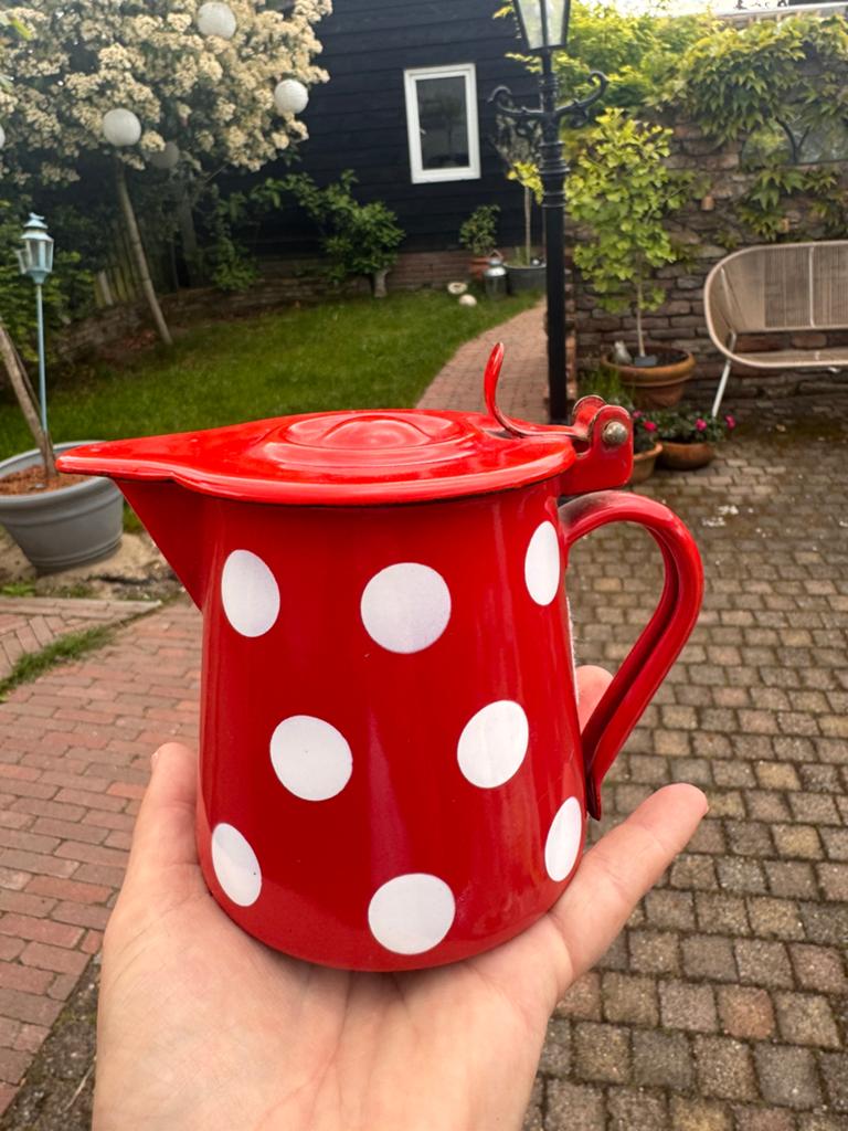 Emaille stippen kan rood, Ophalen of Verzenden