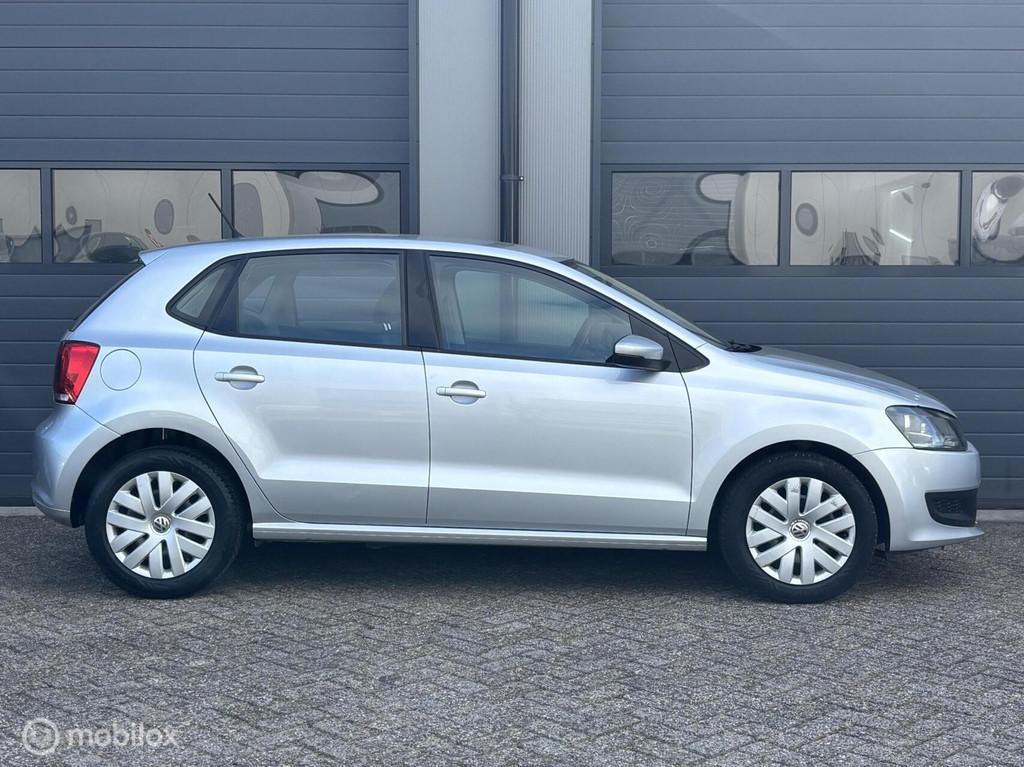 Volkswagen Polo 1.4-16V Comfortline 1ste EIG_AUTOMAAT, Auto's, Euro 5, 86 pk, 40 €/maand, 4 cilinders