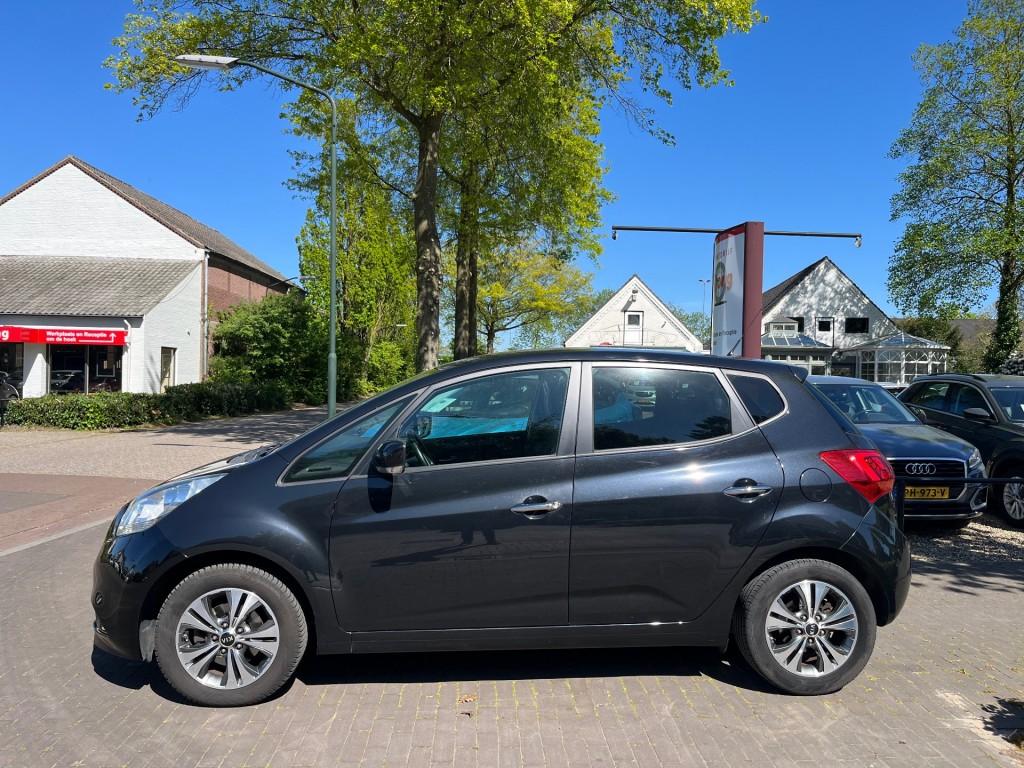 Kia VENGA 1.4 CVVT DYNAMICPLUSLINE / NAVI / CAMERA / STOEL+S, Voorwielaandrijving, Euro 5, Gebruikt, 4 cilinders