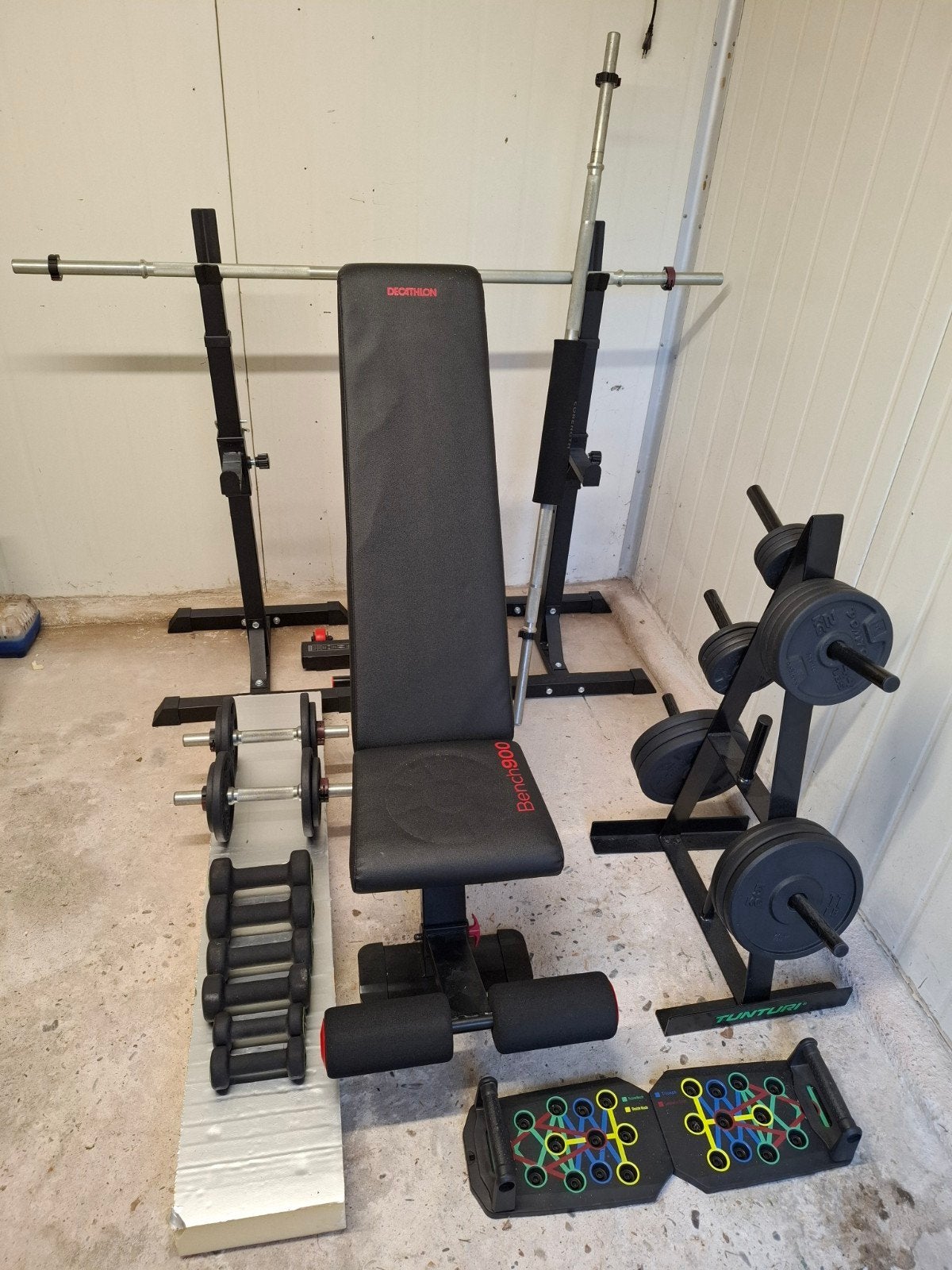 Halterbank met 2 stangen&gewichten-rek, Ophalen, Zo goed als nieuw, Benen, Fitnessbank