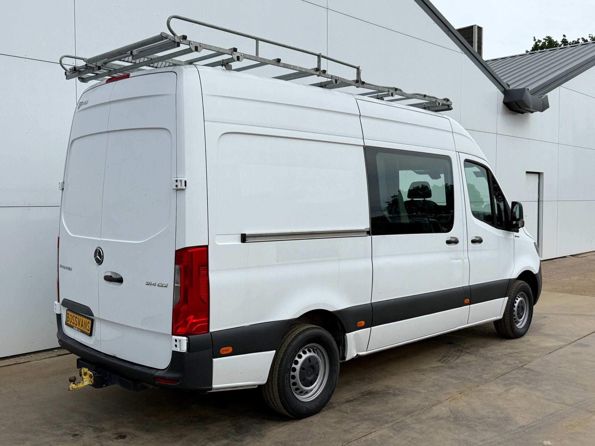 L2H2 Dubbele Cabine Climate Control Cruise Control Trekhaak, Auto's, Achterwielaandrijving, Gebruikt, Euro 6, 4 cilinders