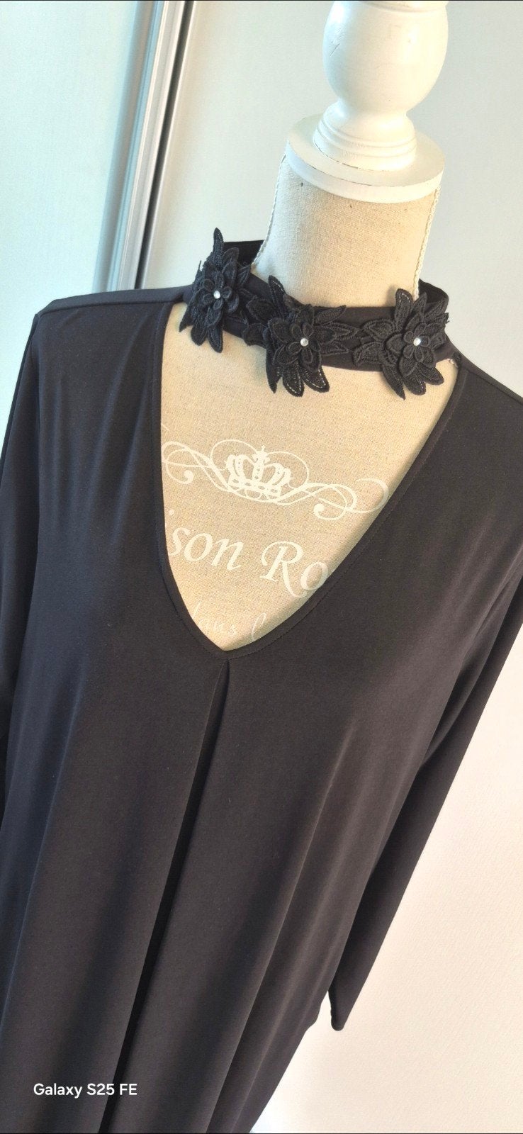 Yock Black Label Zwarte Jurk Maat 50/52 Plus Size, Yock Black Label, Ophalen of Verzenden, Zo goed als nieuw, Jurk