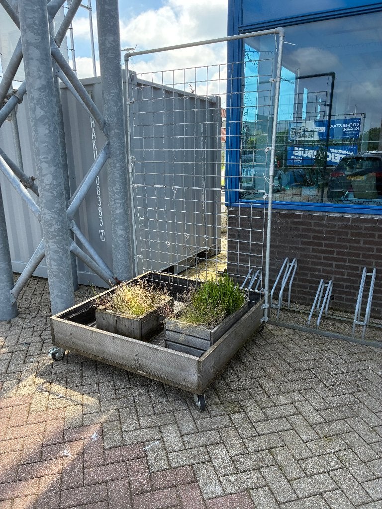 Verrijdbare plantenbak, Tuin en Terras, Ophalen, Kunststof, Gebruikt, Minder dan 30 cm