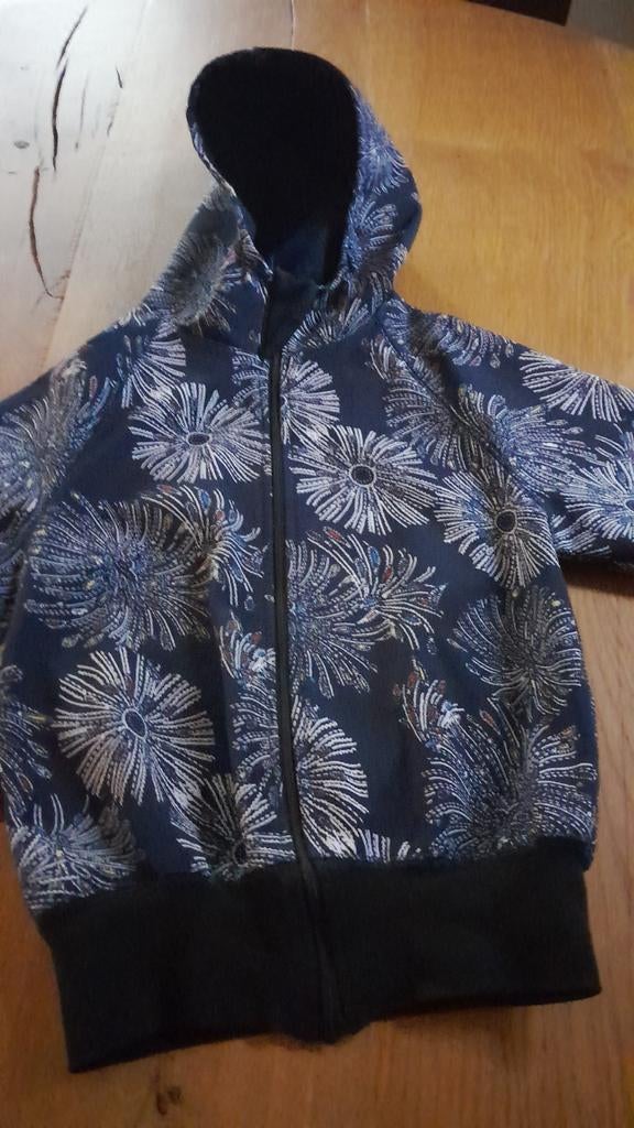 IELM Softshell Kinderjas maat 122. D.blauw met Lichtstraal., Ophalen of Verzenden, Gebruikt, Jongen of Meisje