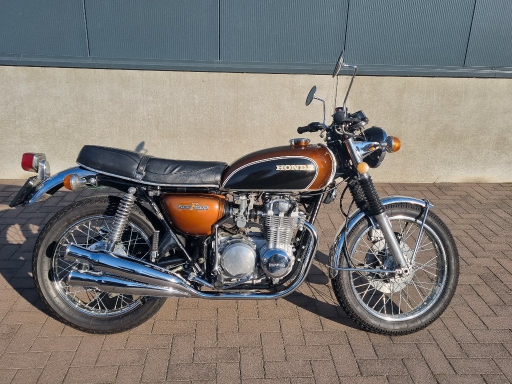 Honda cb500 four Oldtimer Nieuwstaat !!!, Motoren, Particulier, Overig, Minimaal motorrijbewijs A2, Handgeschakeld
