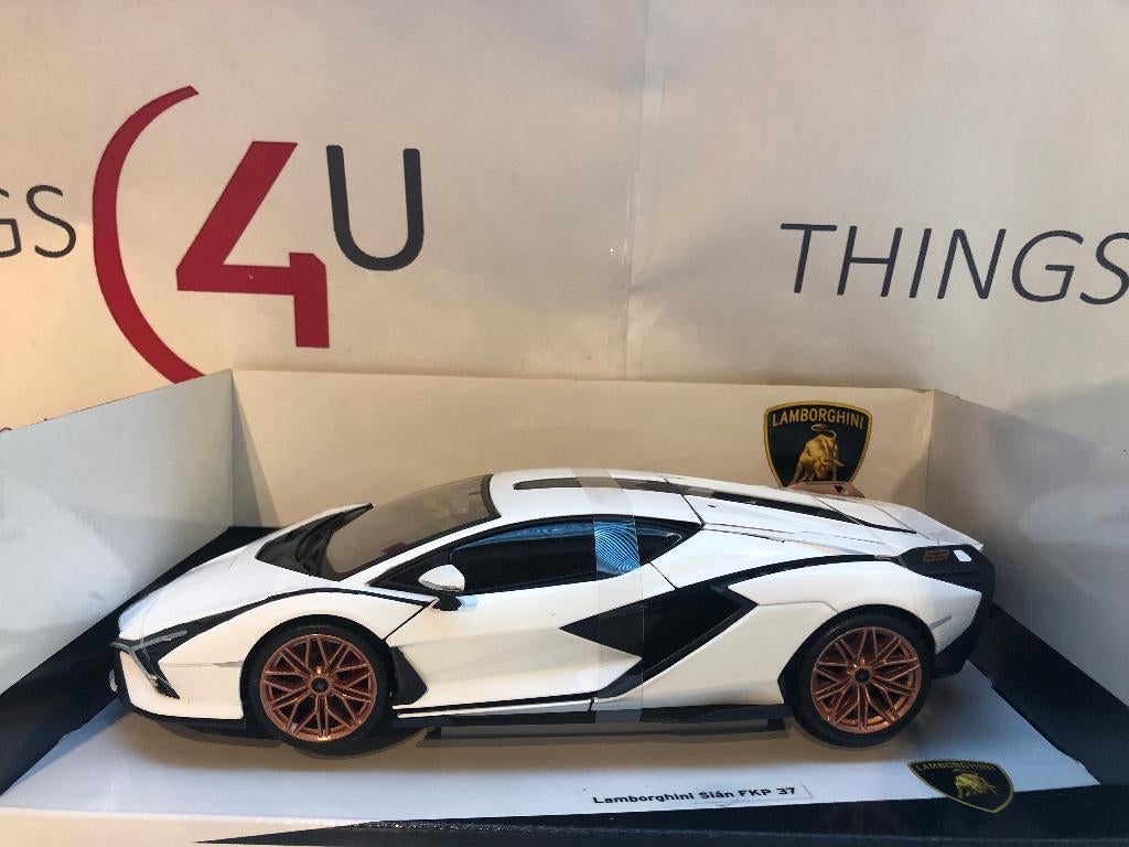 Bburago 1:18 Lamborghini Sian FKP 37 2020 wit nieuw, Hobby en Vrije tijd, Modelauto's | 1:18, Ophalen of Verzenden, Nieuw, Auto