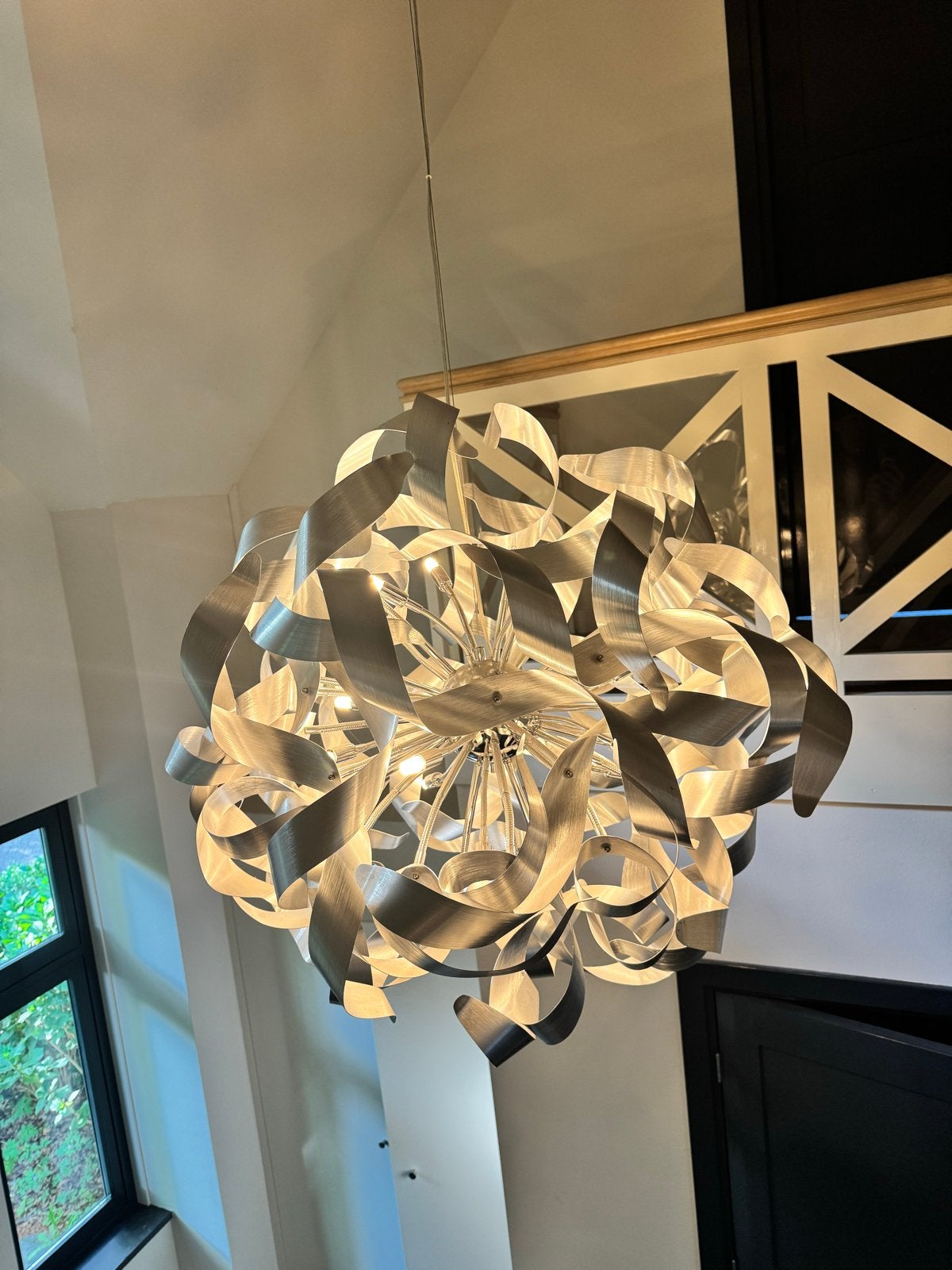 Grote moderne hanglamp voor hal of vide, incl. Ledlampjes, Ophalen, Gebruikt, Metaal, Overige fittingen