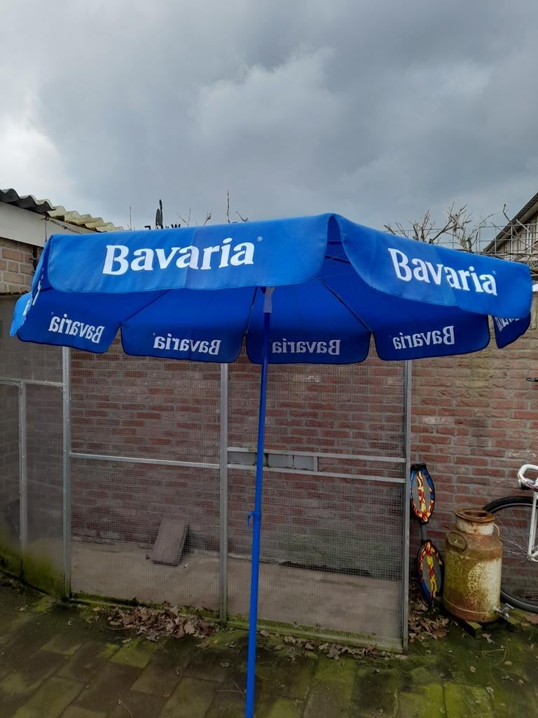 Bavaria parasol, Verzamelen, Biermerken, Ophalen, Zo goed als nieuw, Bavaria