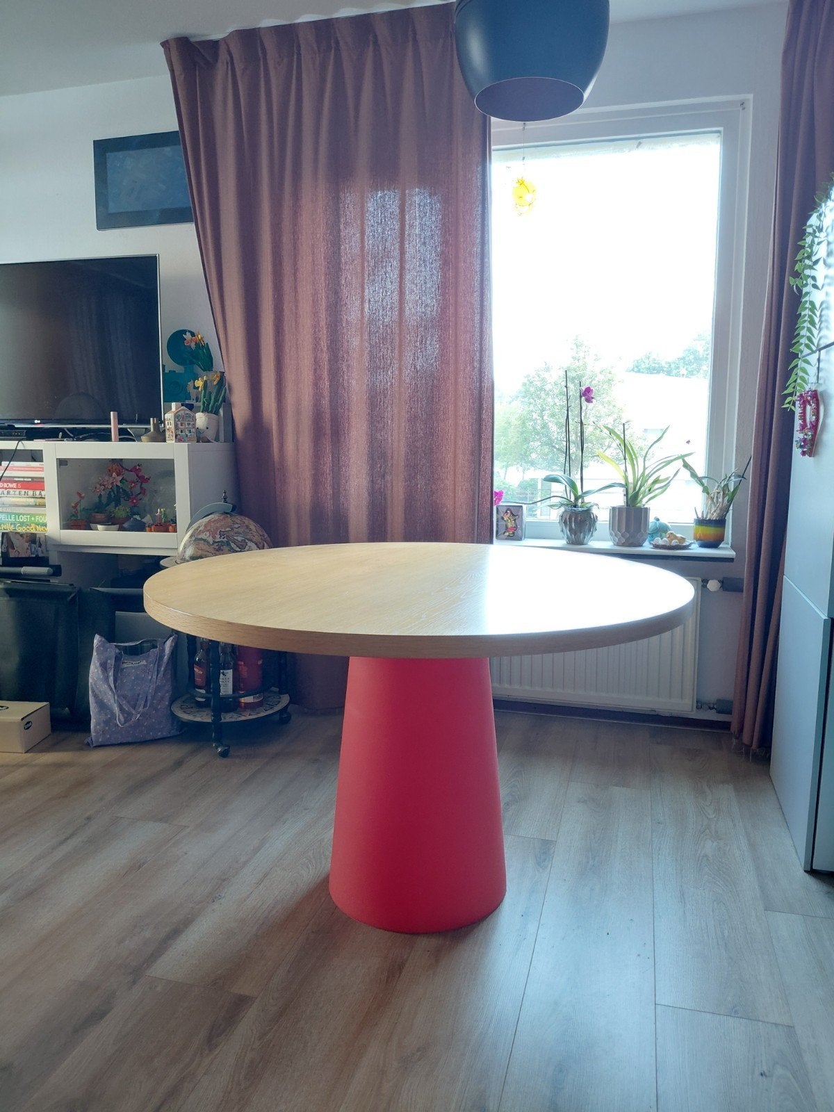 Ronde eetkamertafel Moooi, Huis en Inrichting, Tafels | Eettafels, Ophalen, Overige materialen, Gebruikt, Rond