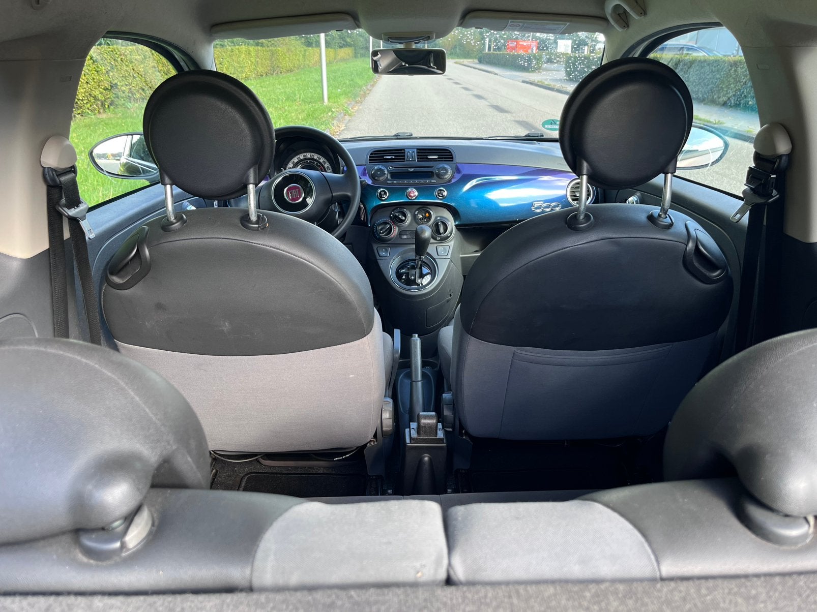 Foto 17 van Unieke Fiat 500 Automaat | Kameleon & Sterrenhemel Dak!