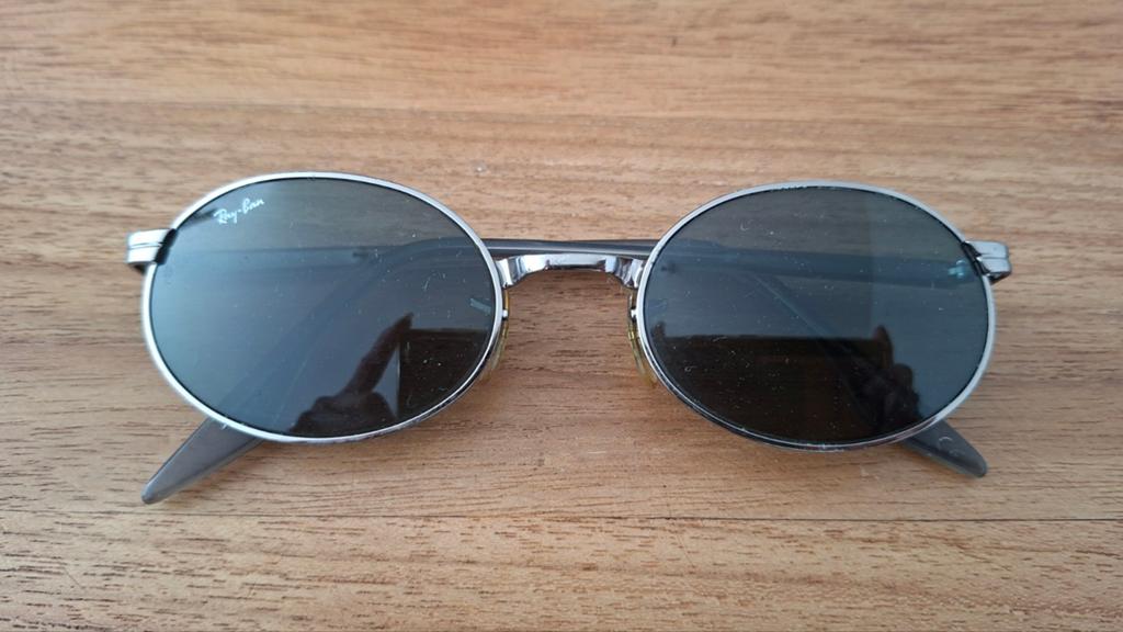 Ray-Ban B&L Zonnebril Ovaal Grijs/Zwart, Ophalen of Verzenden, Gebruikt, Zwart, Ray-Ban