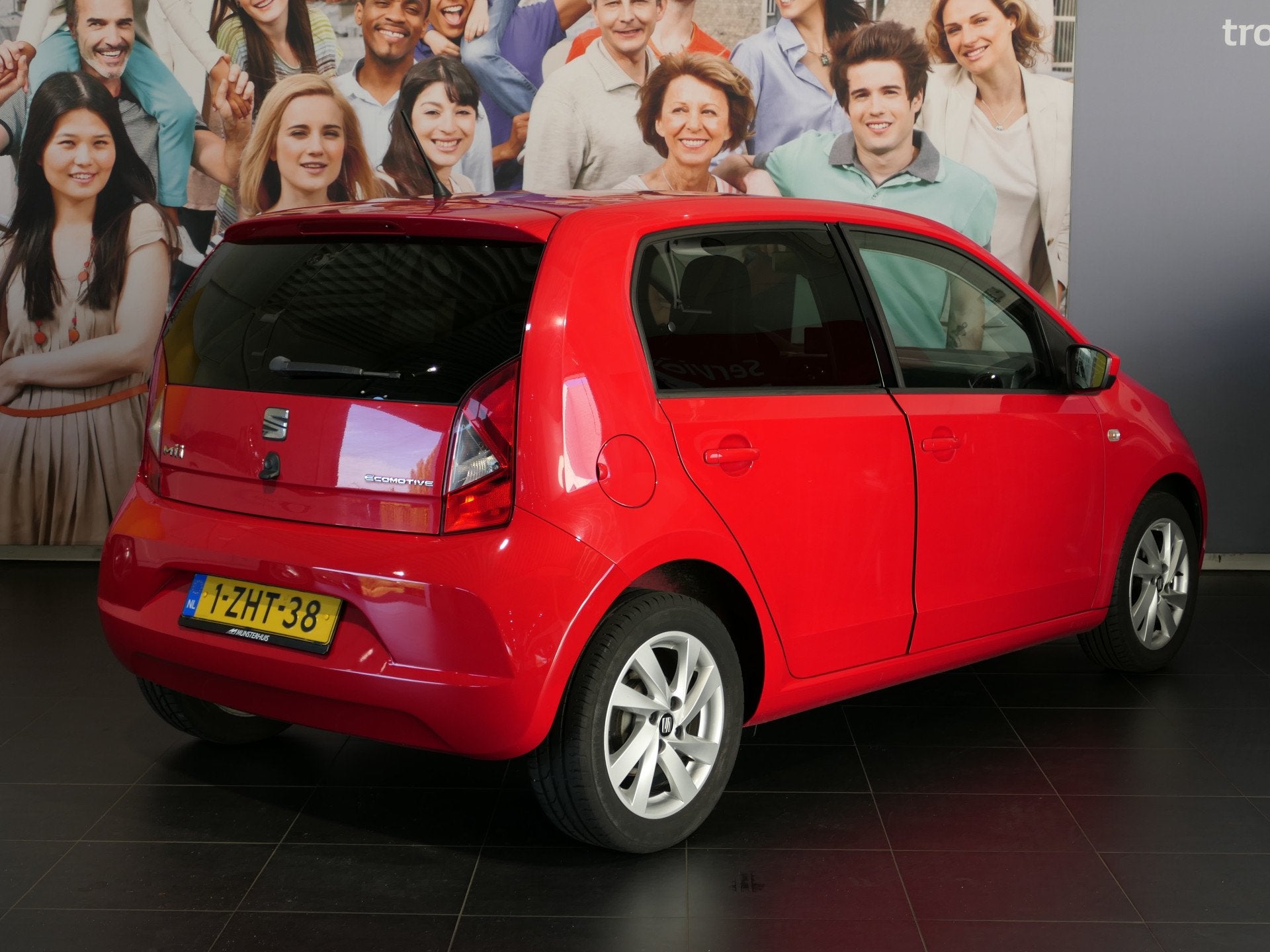 SEAT Mii 1.0 Sport Dynamic Stoelverwarming, Airco (bj 2015), Voorwielaandrijving, Stof, Gebruikt, Zwart