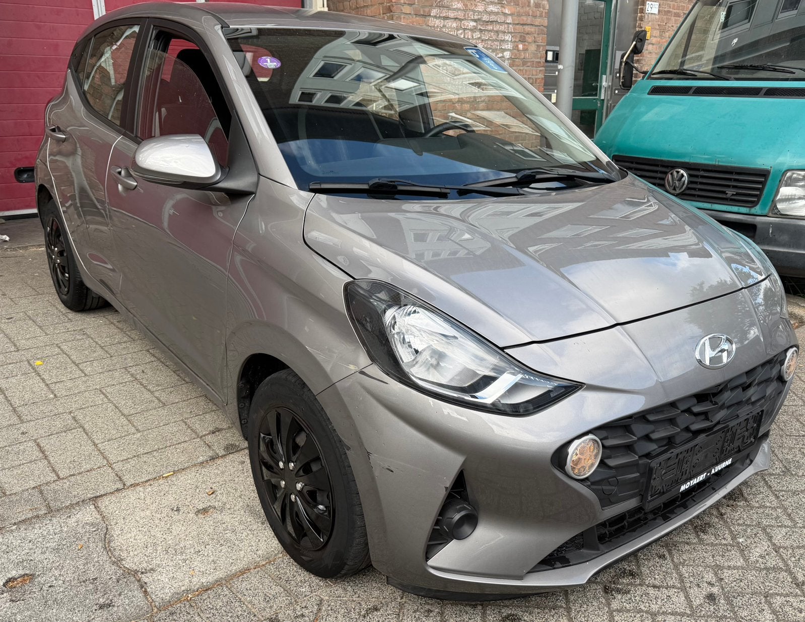Hyundai i10 1.0 2022 1e eigenaar Navigatie 5-deurs rijd 100%, Ophalen, Zilver of Grijs, Benzine