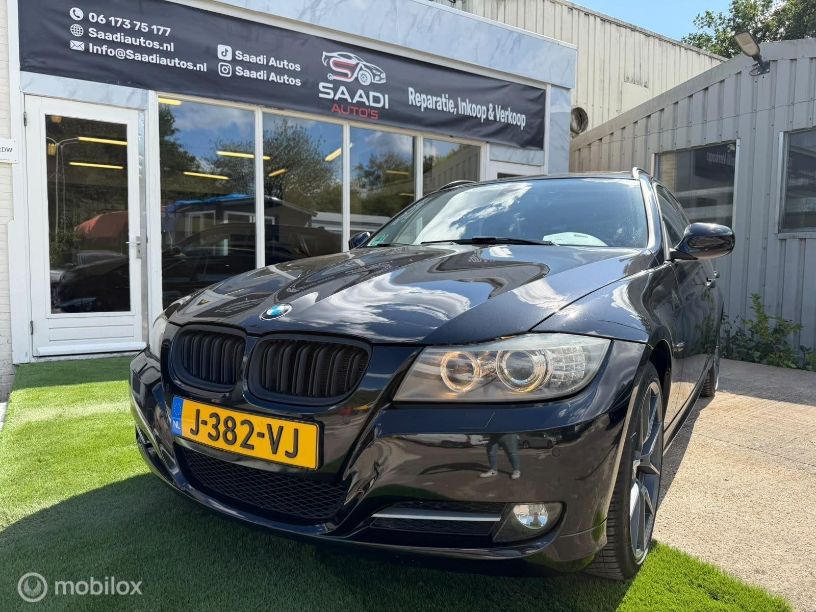 BMW 320i Touring High Executive Automaat Pano Zwart Leer, Automaat, Euro 5, Achterwielaandrijving, Zwart