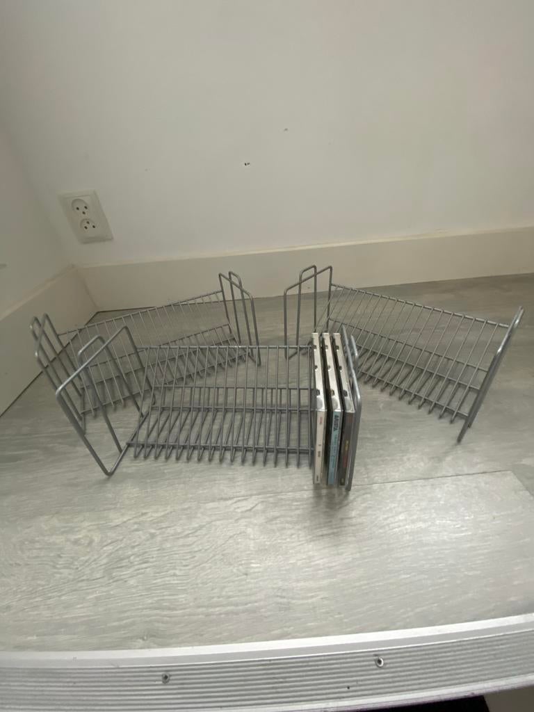 Modulair Cd rekje IKEA, Gebruikt, Minder dan 25 discs, Ophalen of Verzenden, Metaal