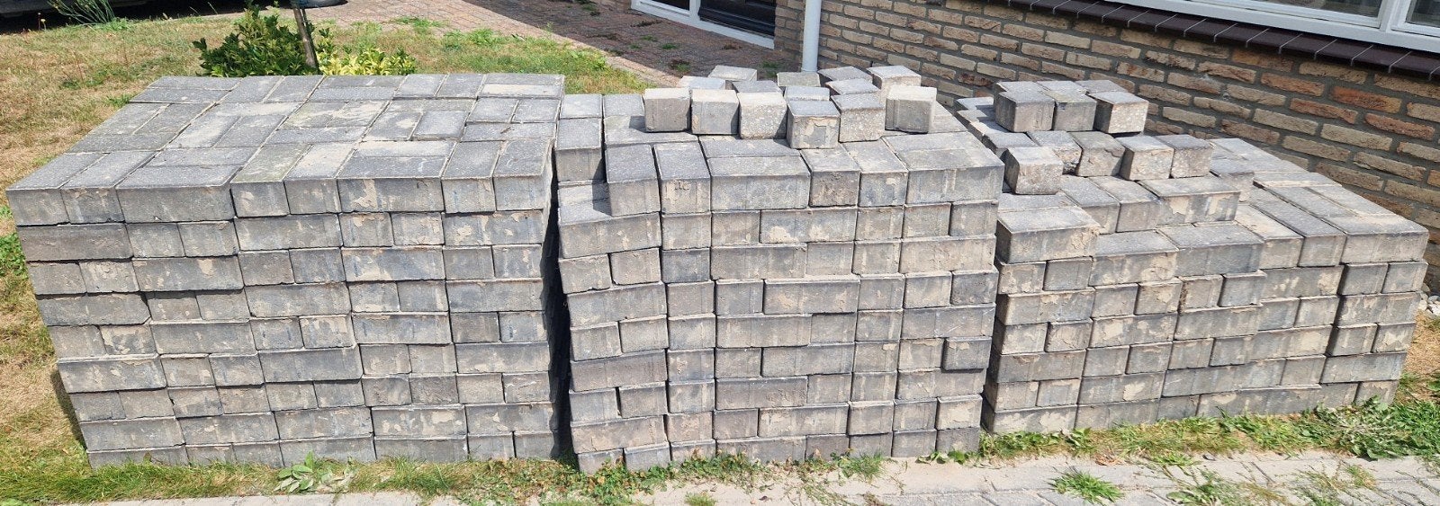 Klinkers antraciet, Ophalen, Beton, Klinkers