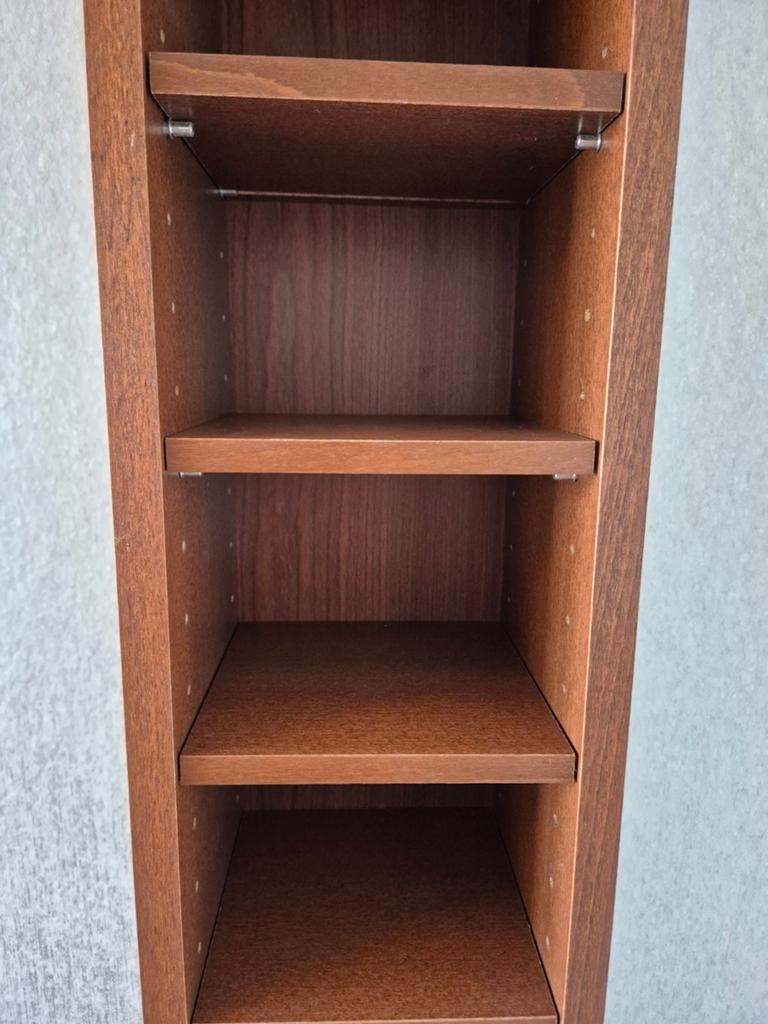 Ikea Vitrine CD Kast - 200x20x17cm - Bruin Hout, Huis en Inrichting, Woonaccessoires | Cd- en Dvd-rekken, Ophalen, Gebruikt, 150 discs of meer