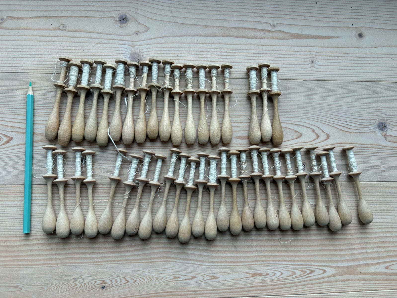 43x houten kantklosjes kossen kantklossen, Ophalen of Verzenden, Zo goed als nieuw