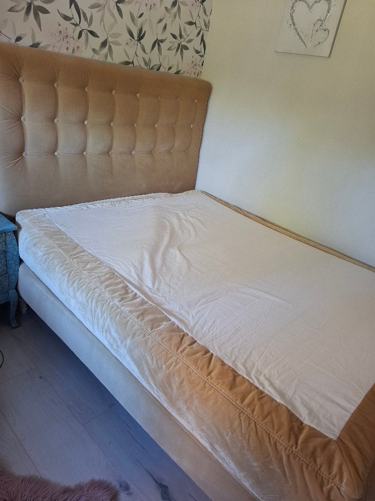 Boxspring 160x200 ikea, Huis en Inrichting, Ophalen, Gebruikt, Geel, Tweepersoons