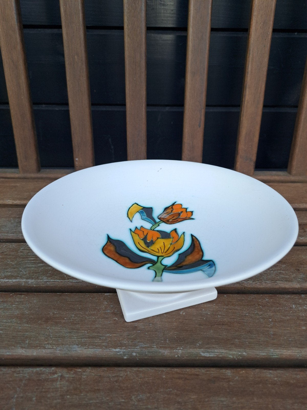 Flora Keramiek Gouda Holland Fruitschaal met Bloemen, Ophalen of Verzenden