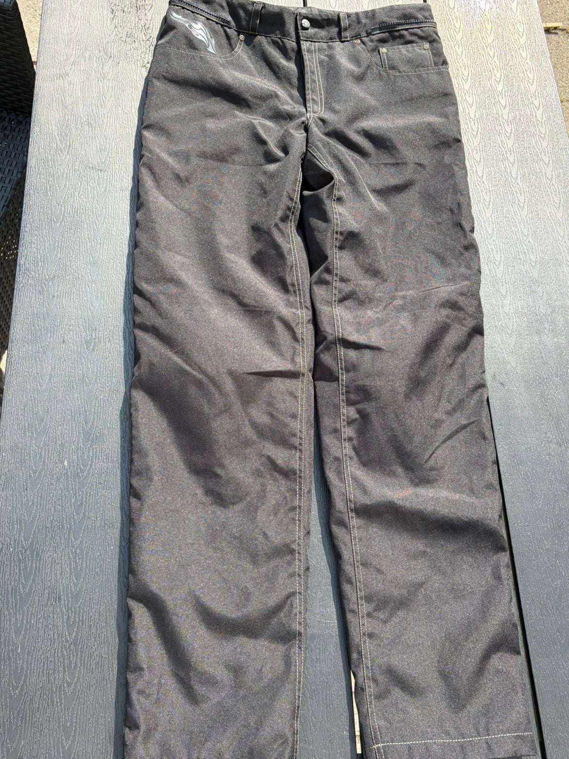 Gloednieuwe Textiel Motorjeans met Kniebeschermers - Maat106, Motoren, Ophalen of Verzenden, Nieuw zonder kaartje, Broek | textiel