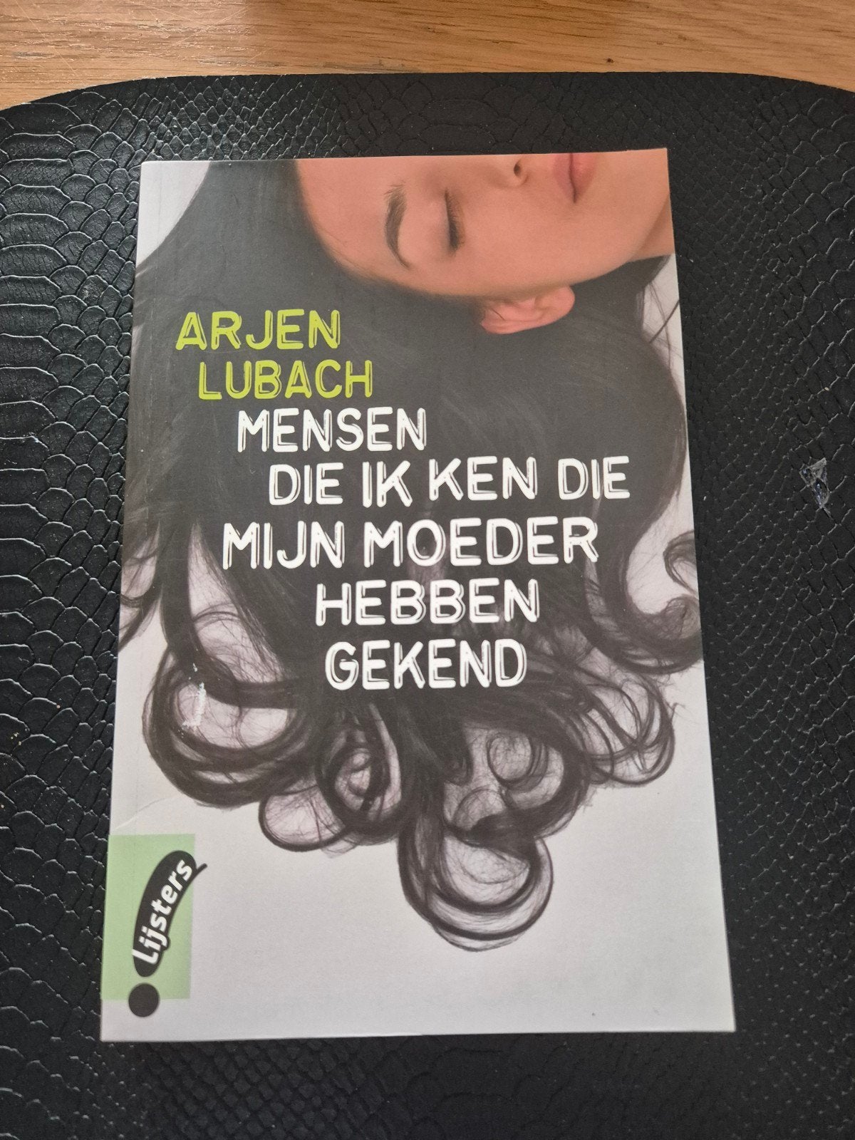 S. Glover - Crazy games, Boeken, Ophalen of Verzenden, Zo goed als nieuw, S. Glover