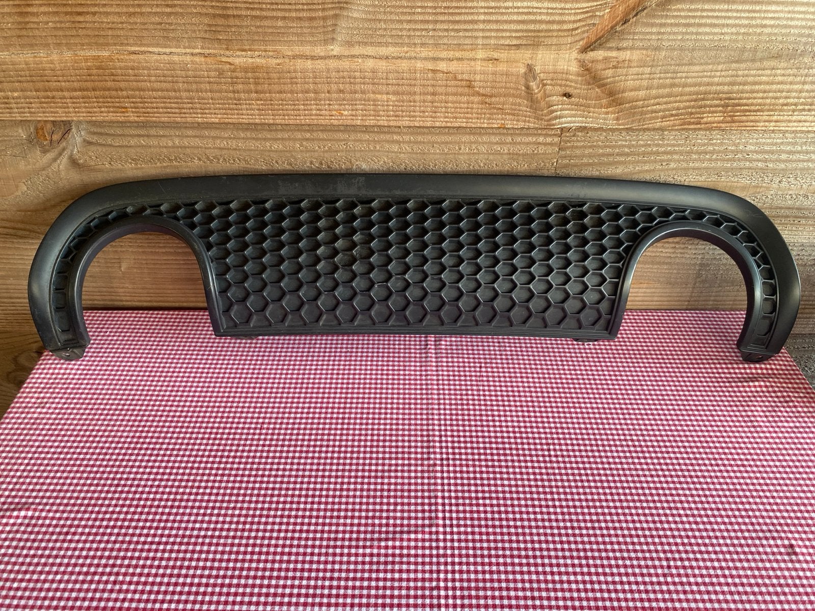 Diffusser voor achterbumper audi 3.2V6 mk1/8N, Ophalen