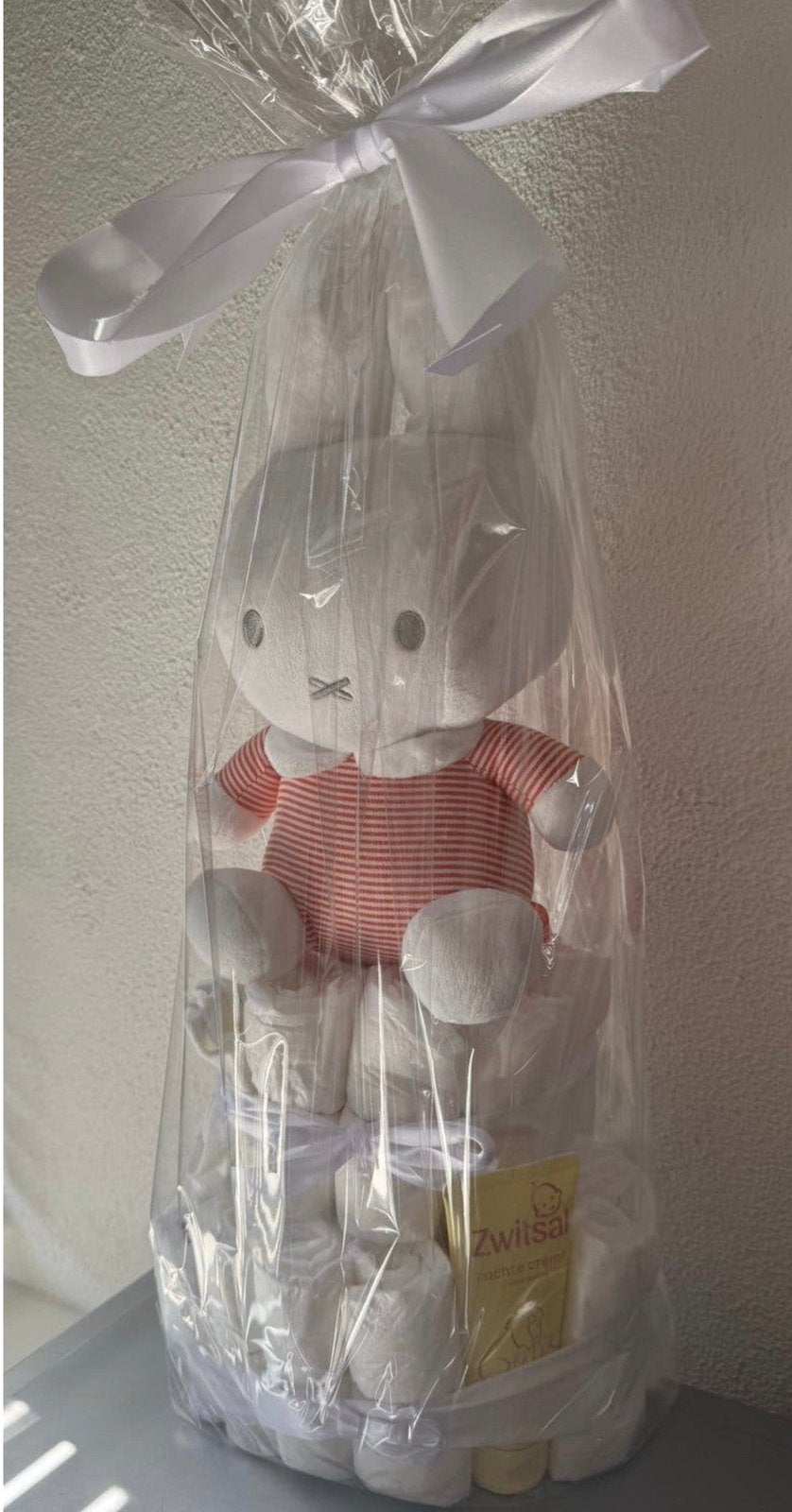 Luiertaart neutraal met nijntje knuffel, Ophalen, Nieuw, Kraamcadeau