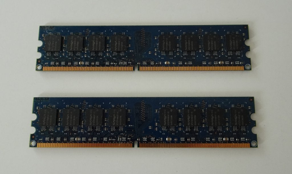 2 x Nanya 1GB DDR2 Geheugenmodule, Computers en Software, RAM geheugen, Ophalen, Zo goed als nieuw, DDR2, Desktop