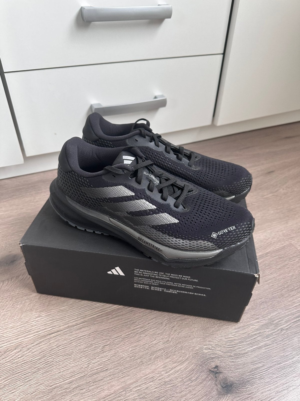 Adidas Supernova GTX, Kleding | Heren, Ophalen of Verzenden, Nieuw, Zwart, Wandelschoenen of Bergschoenen