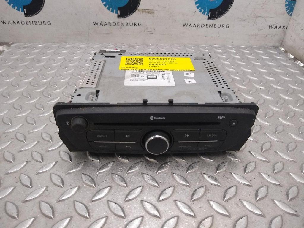 RENAULT KANGOO RADIO 2014, Ophalen of Verzenden, Gebruikt, Stiba lid