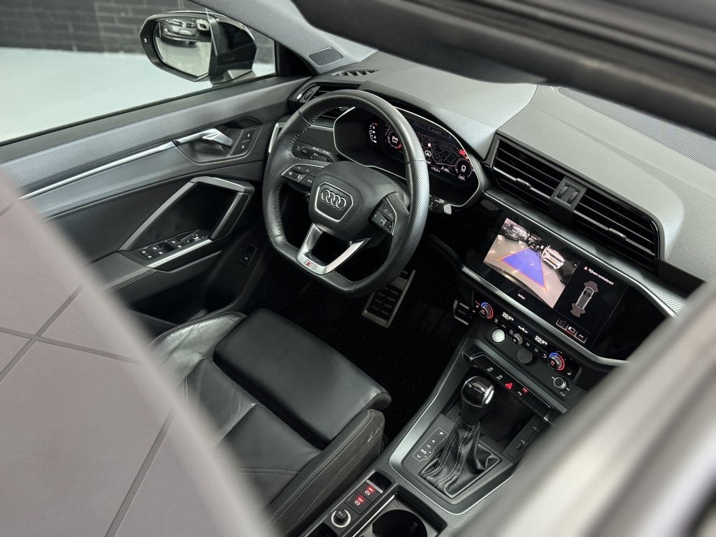 Audi Q3 40 2.0 TFSI Quattro 191PK S-line RS PANO LEER MATRIX, Auto's, Automaat, Gebruikt, Euro 6, 4 cilinders