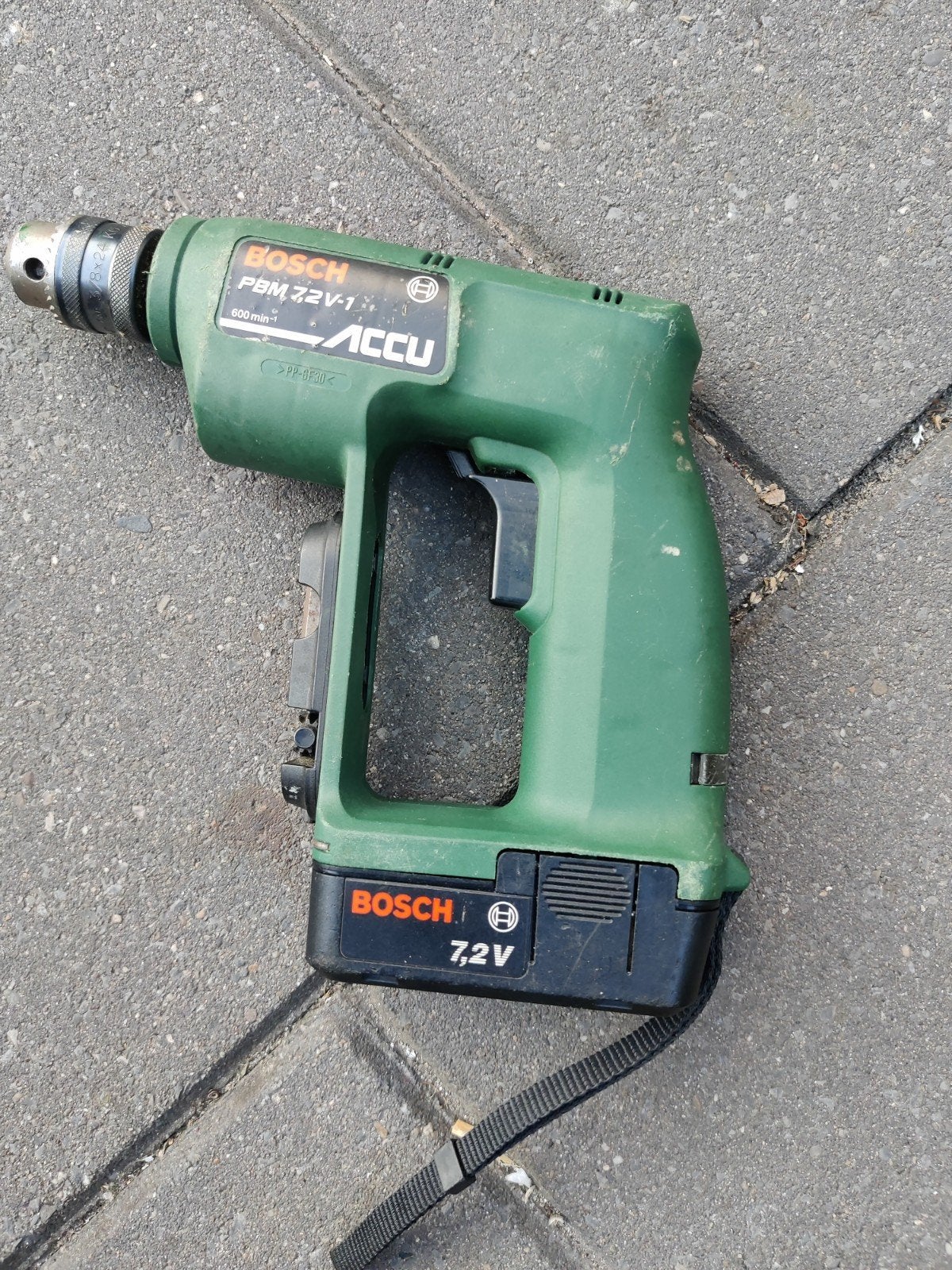 Diverse boormachines - Bosch, Black & Decker, Gebruikt, Variabele snelheid, Ophalen of Verzenden, Boor- en Schroefmachine